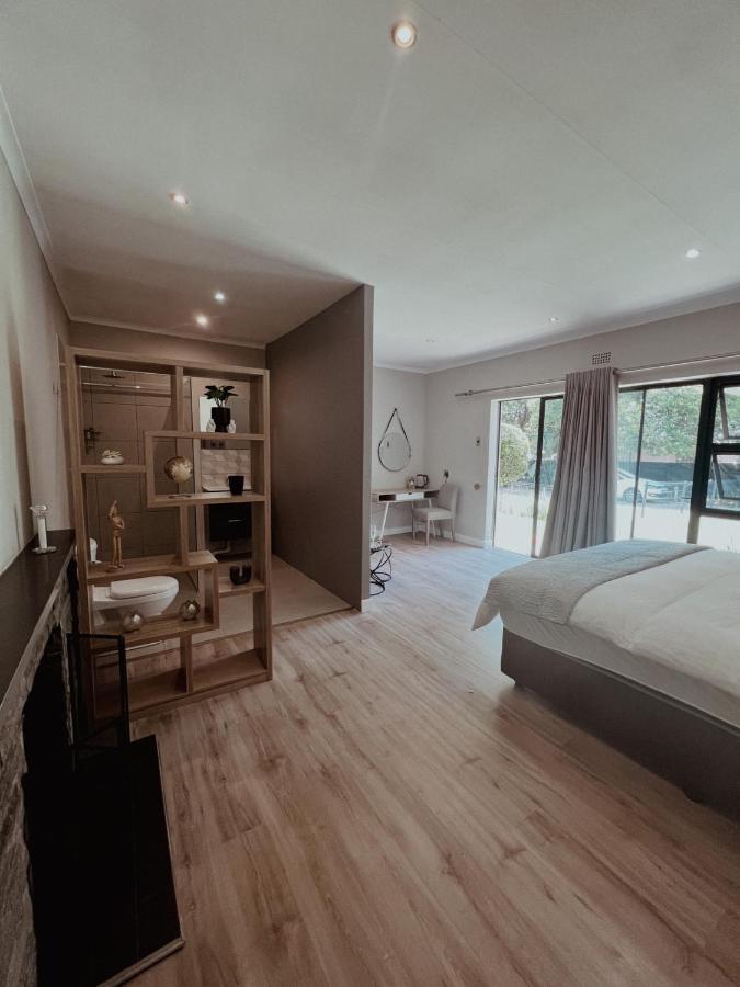 Le'Ciara Luxury Guest House 요하네스버그 외부 사진