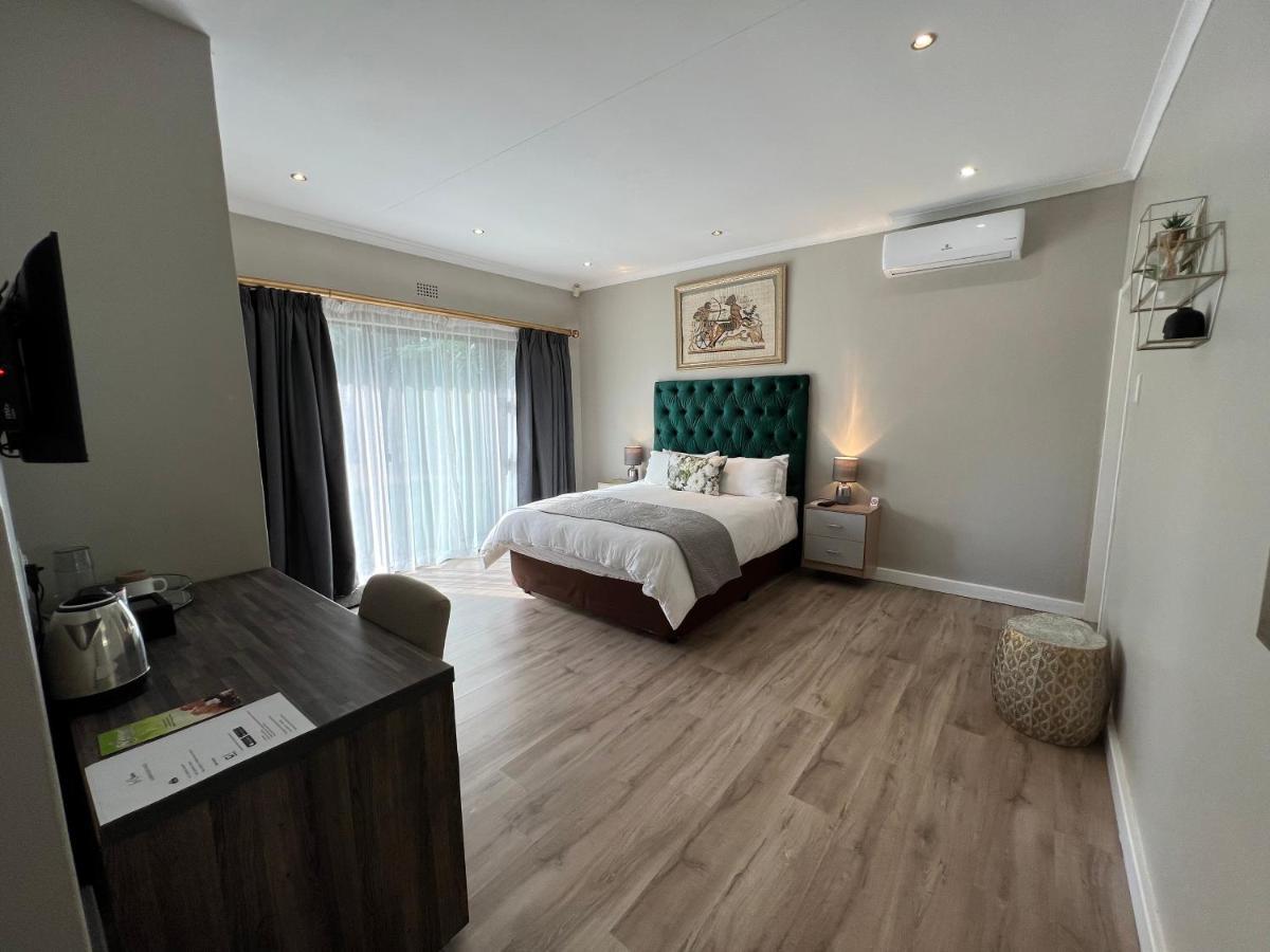 Le'Ciara Luxury Guest House 요하네스버그 외부 사진