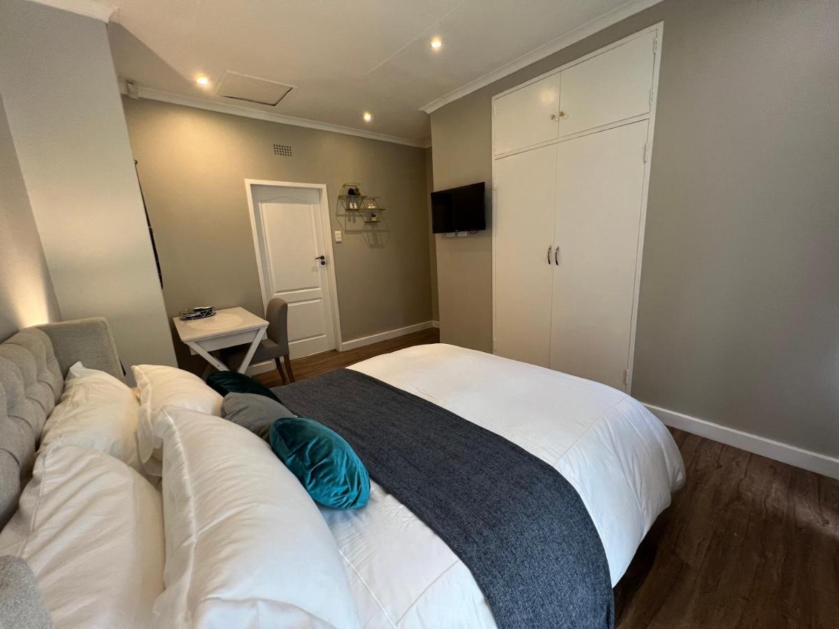 Le'Ciara Luxury Guest House 요하네스버그 외부 사진