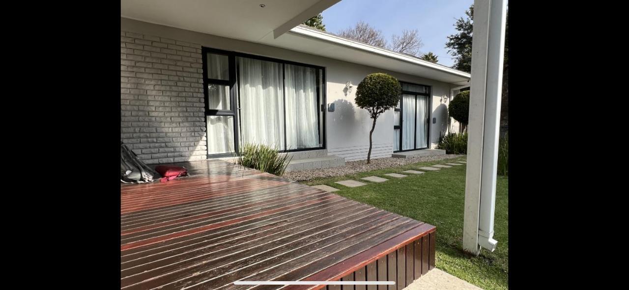 Le'Ciara Luxury Guest House 요하네스버그 외부 사진