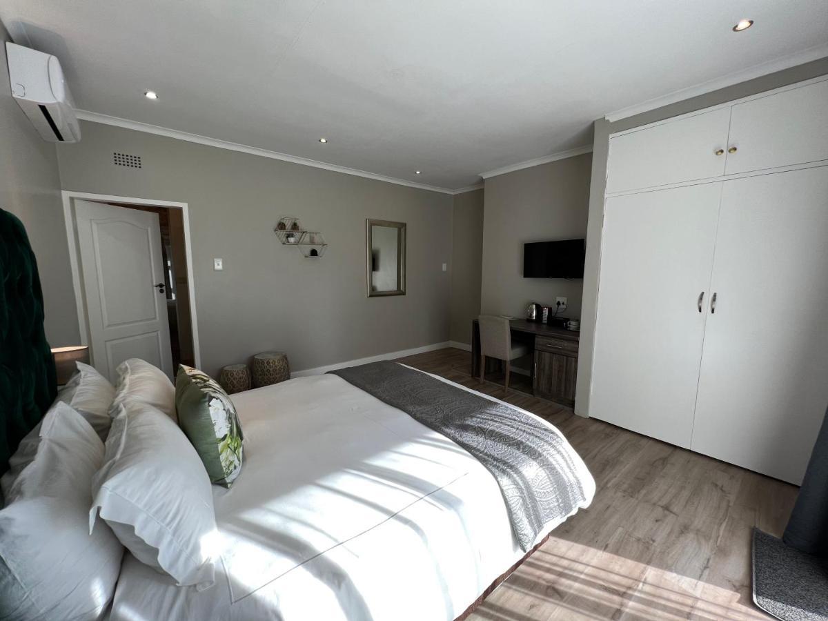 Le'Ciara Luxury Guest House 요하네스버그 외부 사진